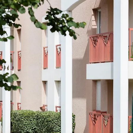 Garden & Aix En Provence - Puyricard Apart Otel 3*